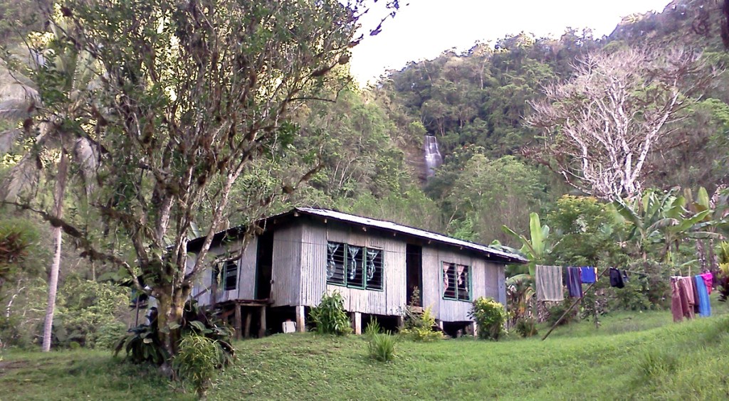 La vie dans les villages : Galoa et&nbsp;Wainikai